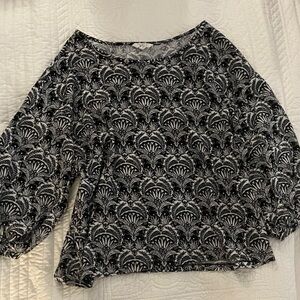 Nicole Miller Black and White Patterned Blouse